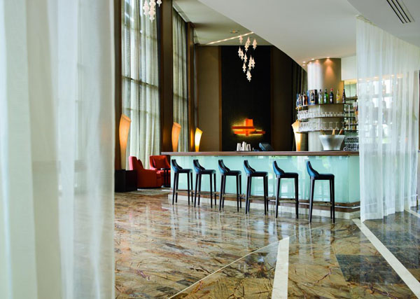 8212_bafh_01_p_1024x728