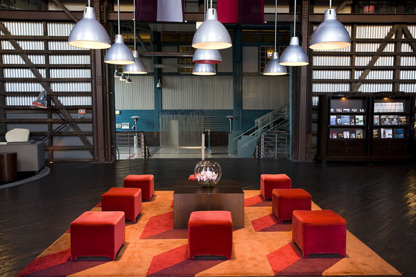 BlueSydneyATajHotel_interior